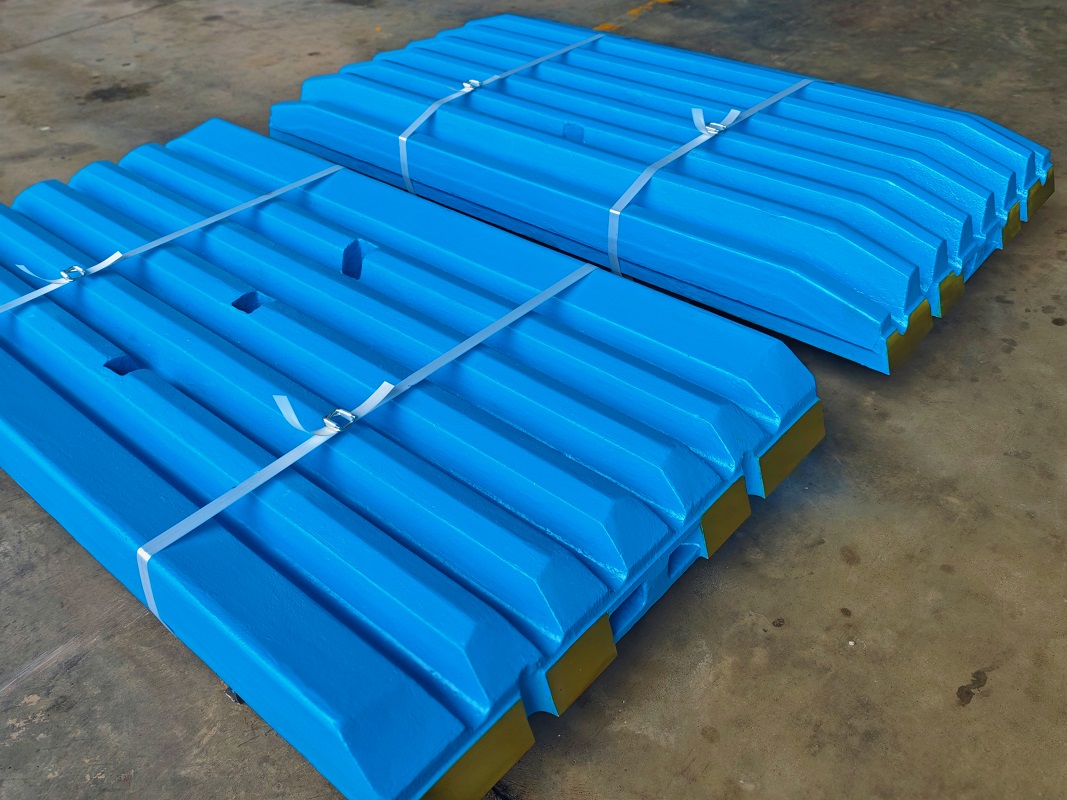 JAW CRUSHER WEAR PARTS